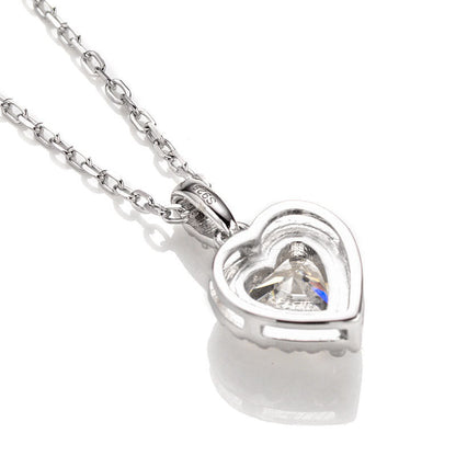 European and American Fashion Heart-Shaped Mosang Stone Necklace Women