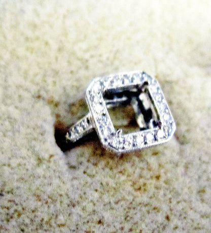 DIAMOND SETTING SQUARE BOX TOP SET SIDE HALF WAY SET