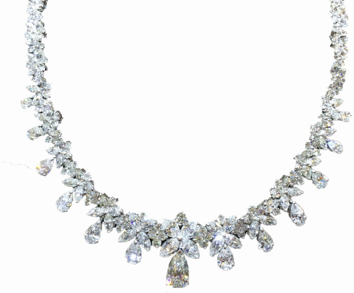 GIA CERTIFIED PEAR H SI2 CENTER SET DIAMOND ROUND PEAR MARQUISE DIAMOND NECKLACE