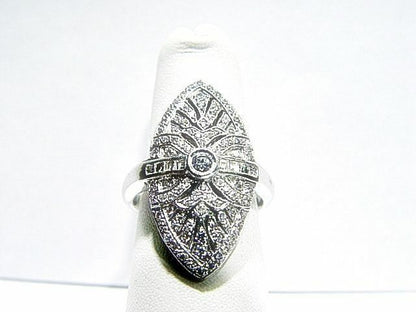 DIAMOND ROUND SINGLE SHAPE ASSCHER SHAPE DIAMOND BAND