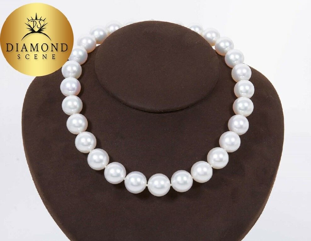 Important South Sea Pearl Necklace with Diamond Clasp
