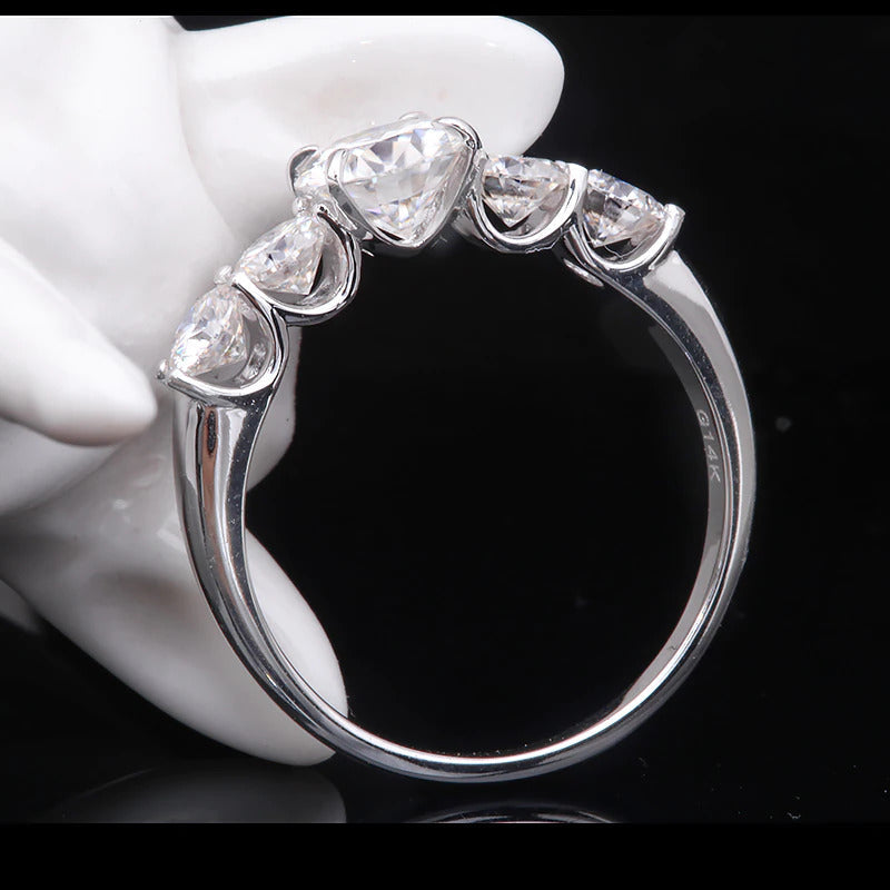 2.2Carats 6.5Mm D Color VVS1 round Excellent Cut Moissanite Wedding Engagement