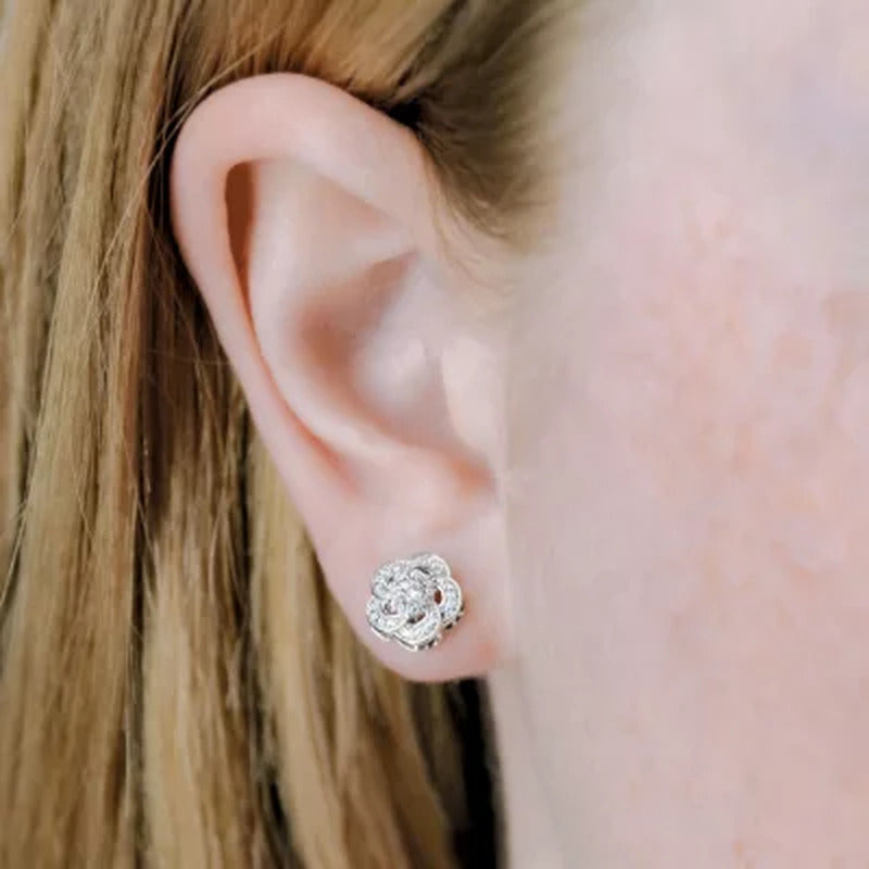 0.20 CT. T.W. Diamond Flower Earrings in 14K Gold