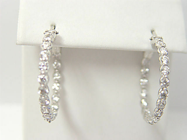 DIAMOND STONE SET ROUND BRILLIANT SHAPE INSIDE OUTSIDE SET DIAMOND HOOP EARRING