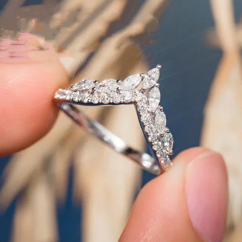 Unique Design Fashion 925 Sterling Silver White Sapphire Ring Marquise Cut Diamo