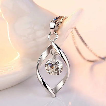Exquisite Elegant Bridal Wedding Silver Plated Necklace for Women White Sapphire