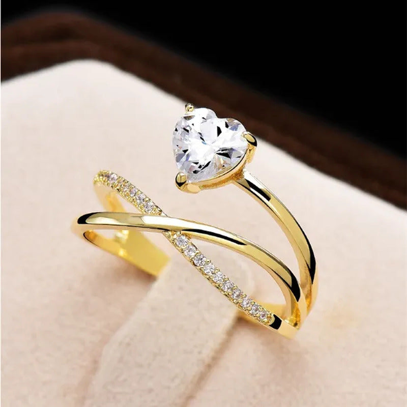 Women New Design Distinctive 925 Sterling Silver Heart Shaped Diamond Guiding St