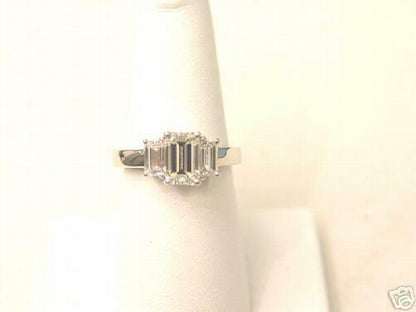 LABORATORY CERTIFIED EMERALD CUT DIAMOND 1.52 CT 4 PRONG