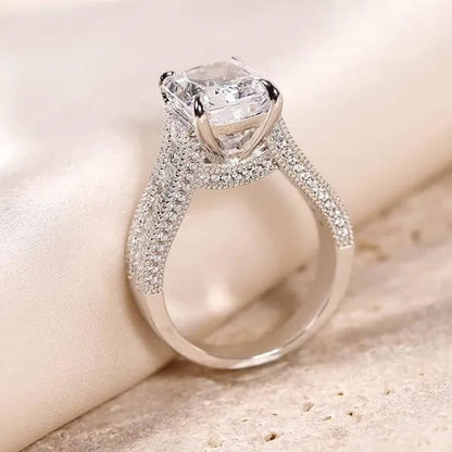 Luxury Woman Fashion Accessories Shiny 925 Sterling Silver Natural White Sapphir