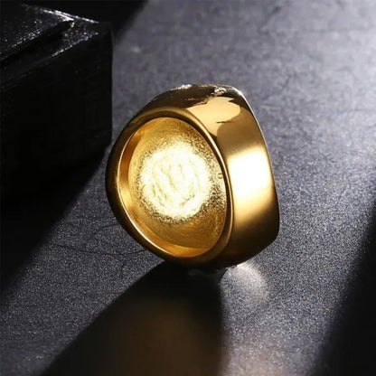 Sophisticated Luxury Classic Men'S Zirconia Stong Maple Leaf Ring Vintage Europe