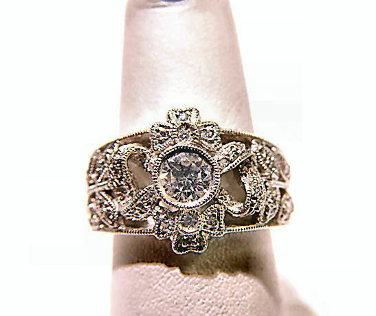 DIAMONDS SET ON TOP BAND