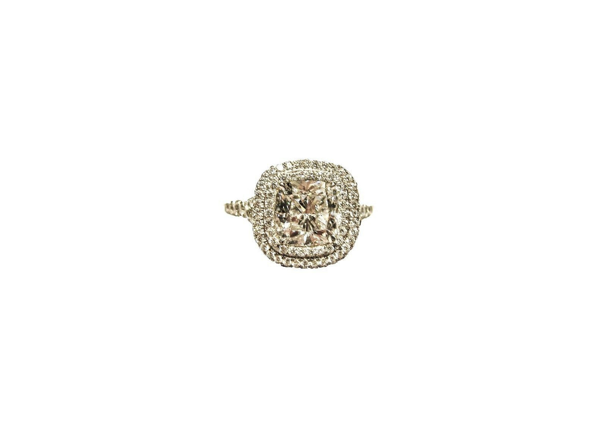 gia certified cushion shape diamond G color VS2 clarity diamond engagement ring