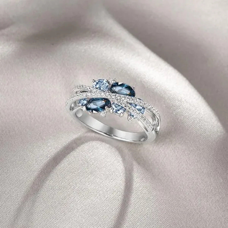 Trendy Luxury Rings for Women Shimmering Blue Spinel with Zircon Rings Romantic