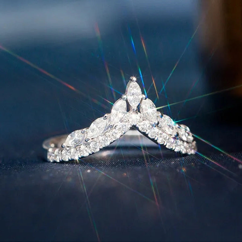 Unique Design Fashion 925 Sterling Silver White Sapphire Ring Marquise Cut Diamo