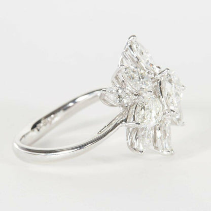 Diamond Cluster Ring 3.75 carats of white VS pear shape and marquise diamond 18k