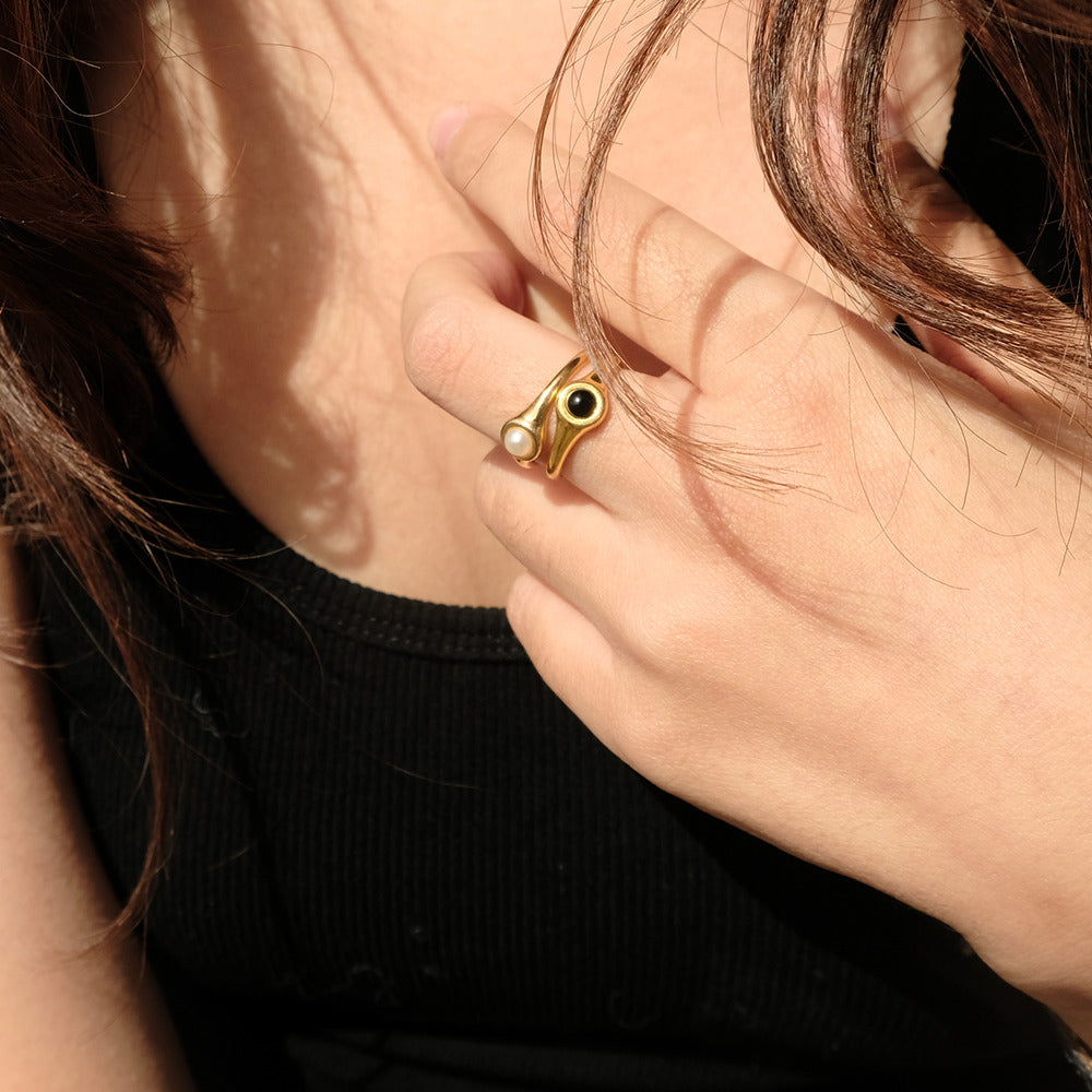 European and American All-Match Pearl Black Onyx Ring