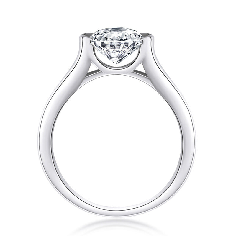 Simple Temperament Female Ring 2 Carat Moissanite Ring