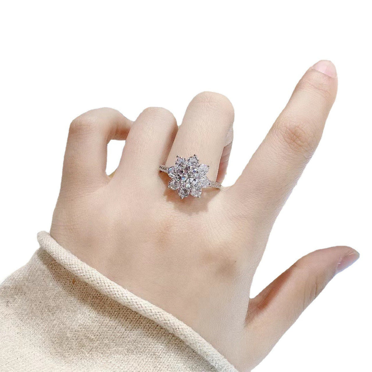 Moissanite Women'S Ring Sun Flower