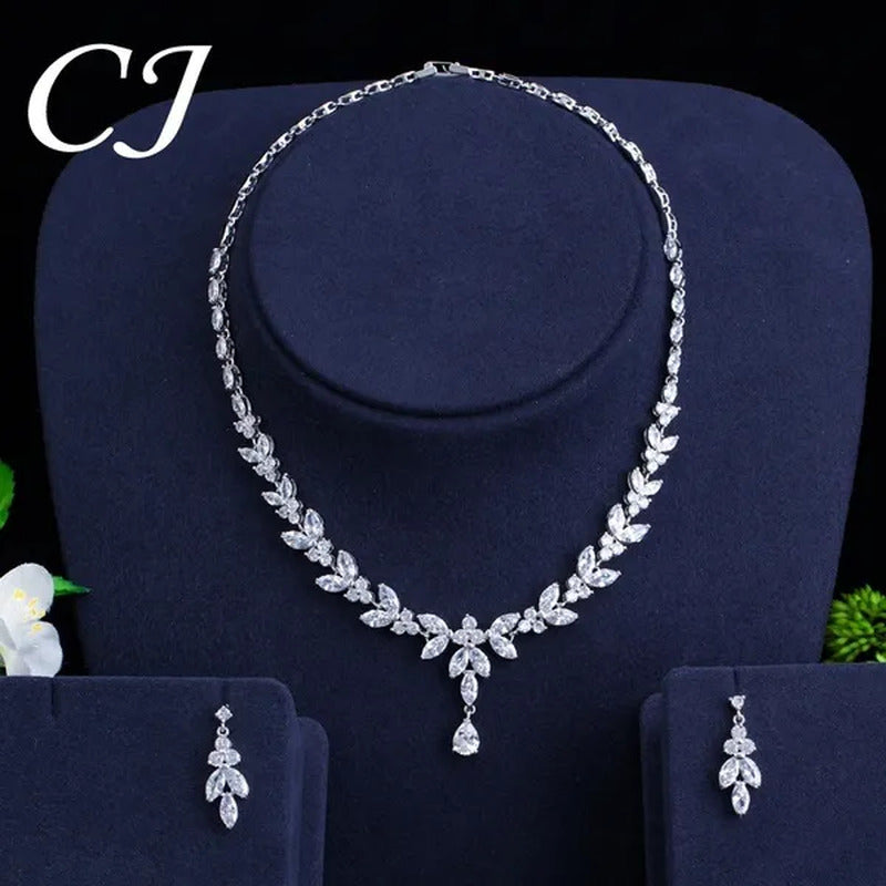 CANDICE Luxury Marquise Cubic Zirconia Diamond Pave Bridal Big Flower Pendant Ne