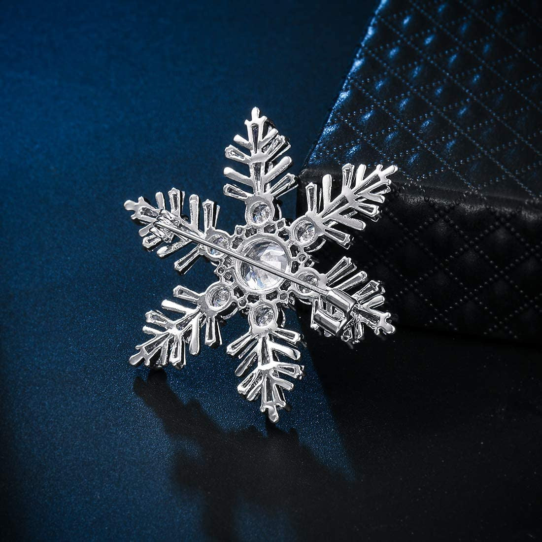 White Gold Plated Cubic Zirconia CZ Winter Art Deco Snowflake Flower Clear Brooc