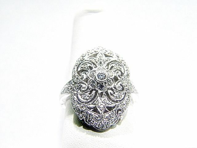 DIAMOND ROUND SINGLE SHAPE BAND