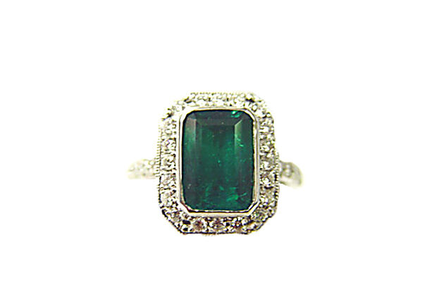 EMERALD RECTANGLE SH 10.39X7.32X4.02MM DIAMOND ROUND