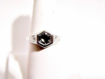 ANTIQUE STYLE SETTING PLATINUM DIAMOND .08 CT