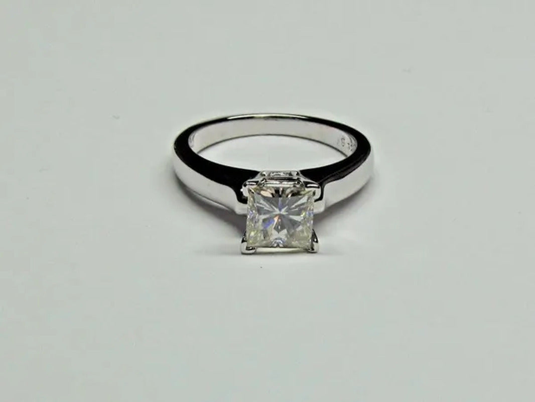 Sparkling 925 Sterling Silver Natural Gemstone White Sapphire Diamond Ring Weddi