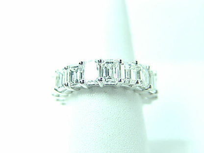 DIAMOND EMERALD SHAPE COMMON PRONG SET ETERNITY BAND 19 STONE DIAMOND ETERNITY