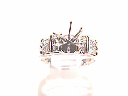 DIAMOND 4 ROUND BRILLIANT BAGUETTE SHAPE CHANNEL SET 6