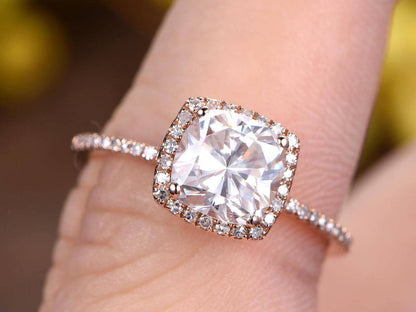 Antique 1.25 Carat Man Made Diamond Moissanite and Man Made Diamond Moissanite R