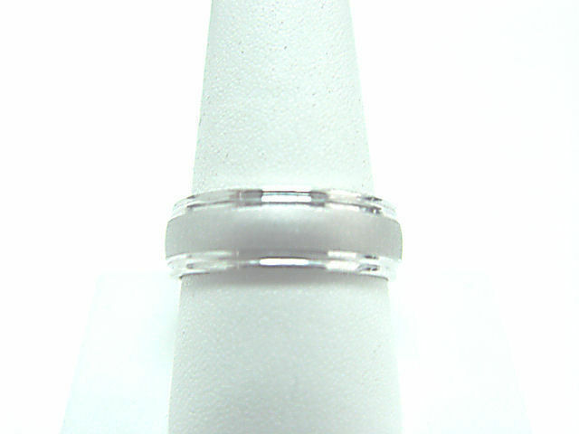 DIAMOND BRUSHED CENTER POLISHED GROOVED SIDE SET PLATINUM