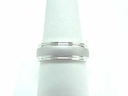 DIAMOND BRUSHED CENTER POLISHED GROOVED SIDE SET PLATINUM