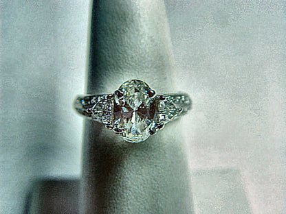CERTIFIED DIAMOND OVAL SHAPE 8.42X5.70X3.81MM 2 TRILLION ROUND ENGAGEMENT RING
