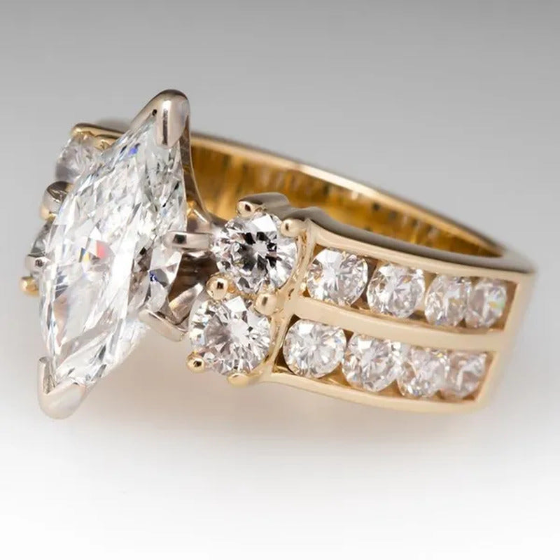 Exquisite 18K Gold Marquise Diamond Rings for Women Engagement Rings Elegant Bri