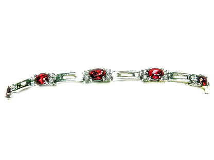 RUBY 8 OVAL SHAPE DIAMOND 32 ROUND BRILLIANT SHAPE RUBY DIAMOND BRACELET