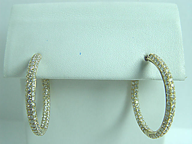 DIAMOND ROUND BR SHAPE PAVE PRONG SET HOOP EARRING INSIDE OUTSIDE SET DIAMOND