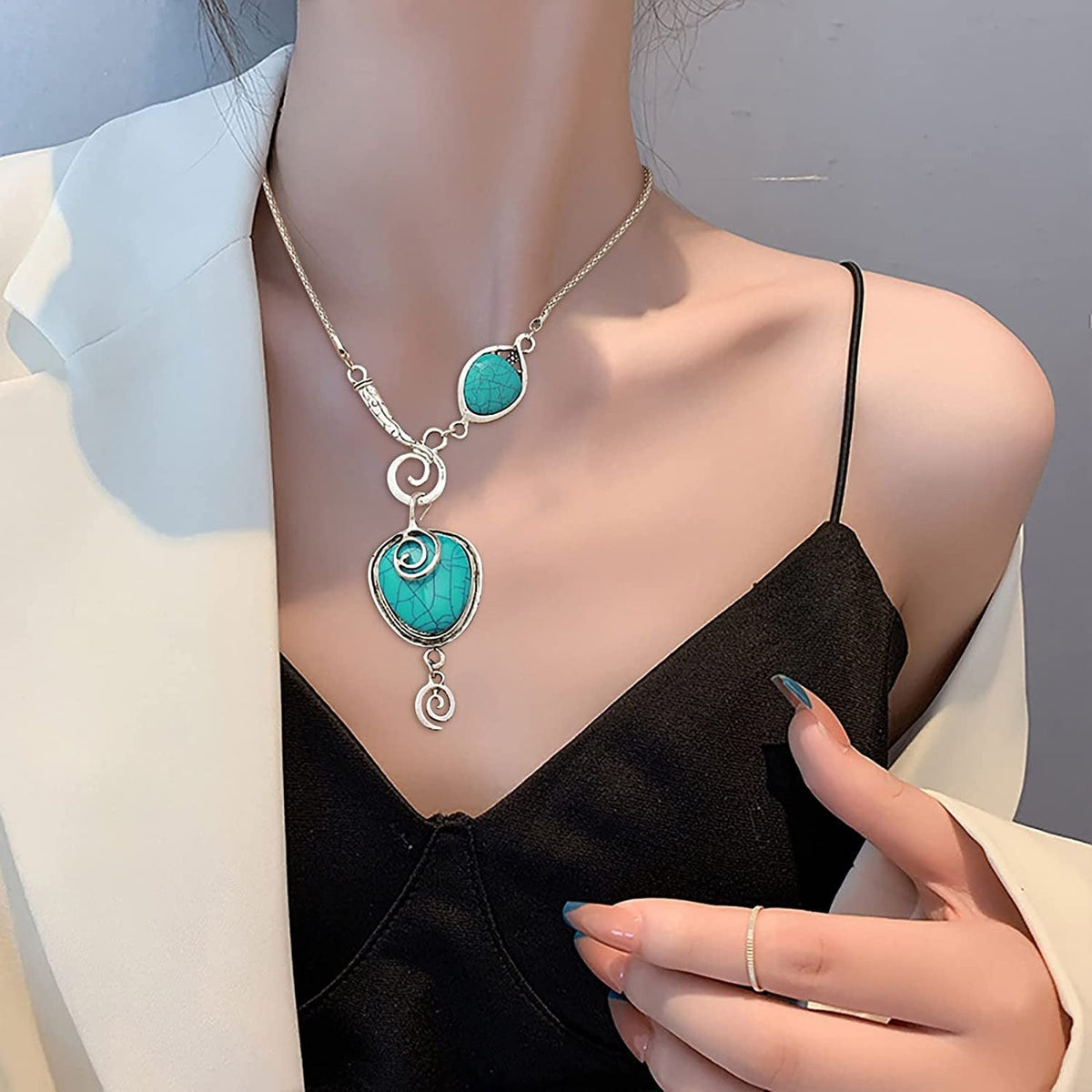 Necklaces for Women Bohemian Exotic Heart Shape Turquoise Necklace Plated with A