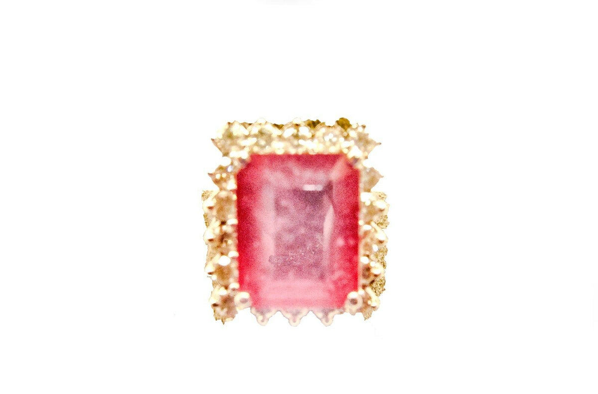 RUBY RECTANGULAR SHAPE SET WITH DIAMOND RING