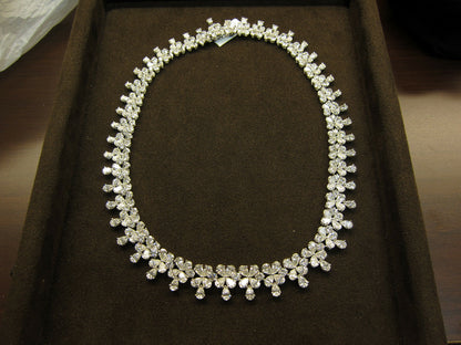 DIAMOND NECKLACE 280 PEAR SHAPE DIAMOND 64 ROUND DIAMOND SET DIAMOND NECKLACE