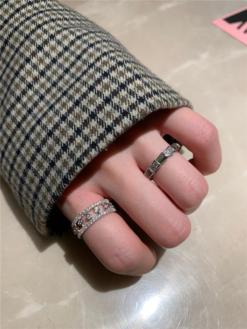 Stylish and Simple Inlaid High Carbon Diamond Stacked Band Ring Ring