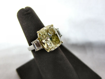 GIA GEMOLOGIST FANCY YELLOW CUSHION SET 2 SIDE EMERALD DIAMOND ENGAGEMENT RING