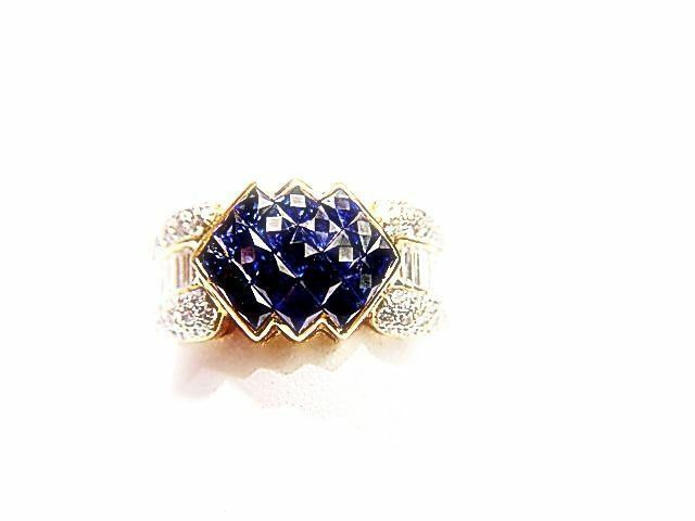 FRENCH SHAPE SAPPHIRE BAGUETTE SHAPE CHANNEL SET DIAMOND