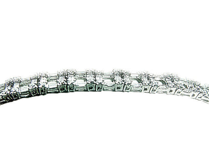 DIAMOND ROUND BR SHAPE 102 STONE BAGUETTE SHAPE 101 STONE DIAMOND PRONG BRACELET