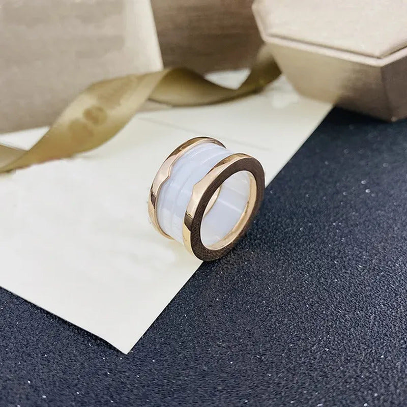 Spring Ring Titanium Steel 18K Rose Gold Plated Black and White Ceramic Ring