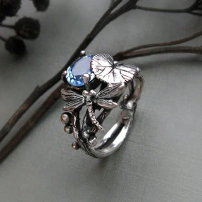 Fashionable Women'S Simple Temperament Lotus Flower Diamond Jewelry Ring Squilla