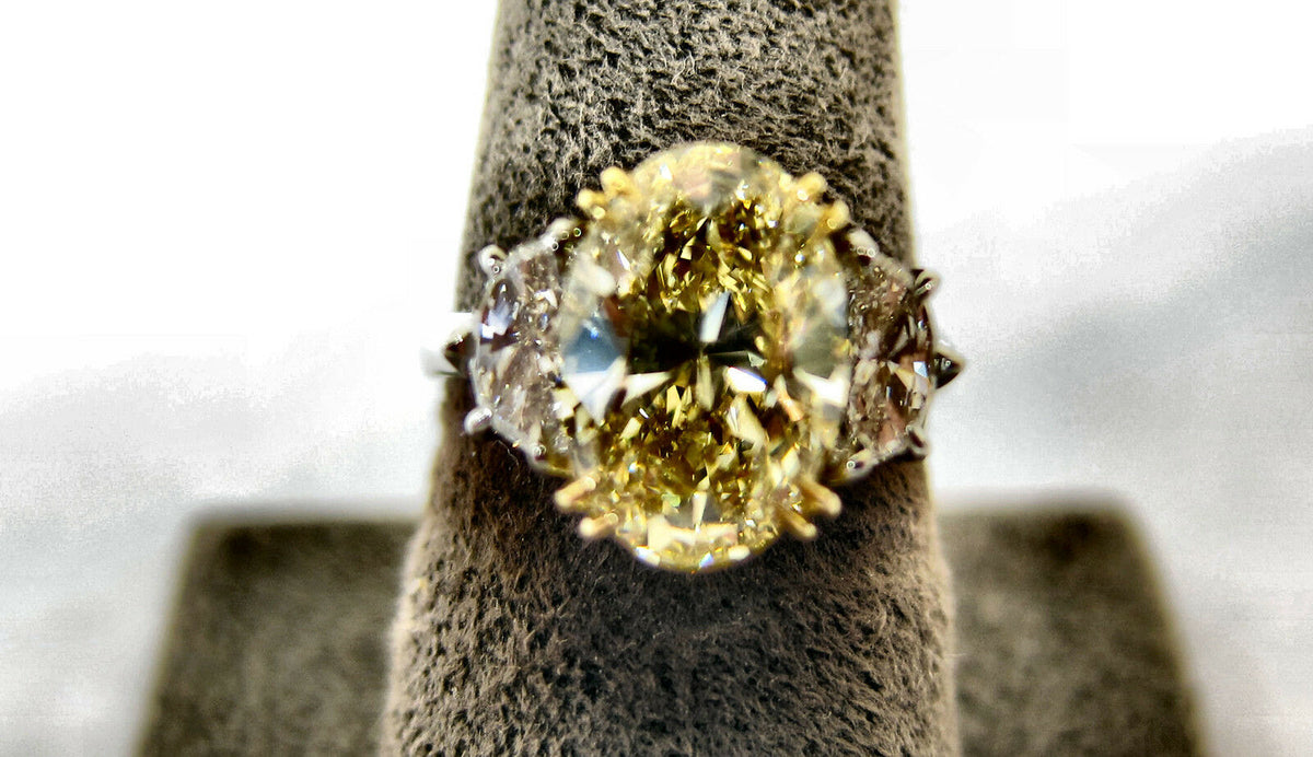 DIAMOND SCENE DIAMOND ARE QUALITY GEMS ARE QUALITY NICE WORKMANSHIP AND DESIGN