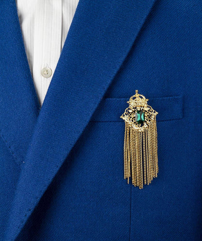 Crowned Green Stone with Abstract Work and Hanging Chain Brooch