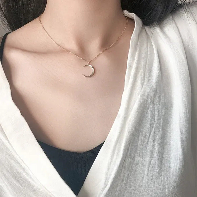 New Fashion Sweet Moon Silver Plated Jewelry Temperament Crescent Clavicle Chain