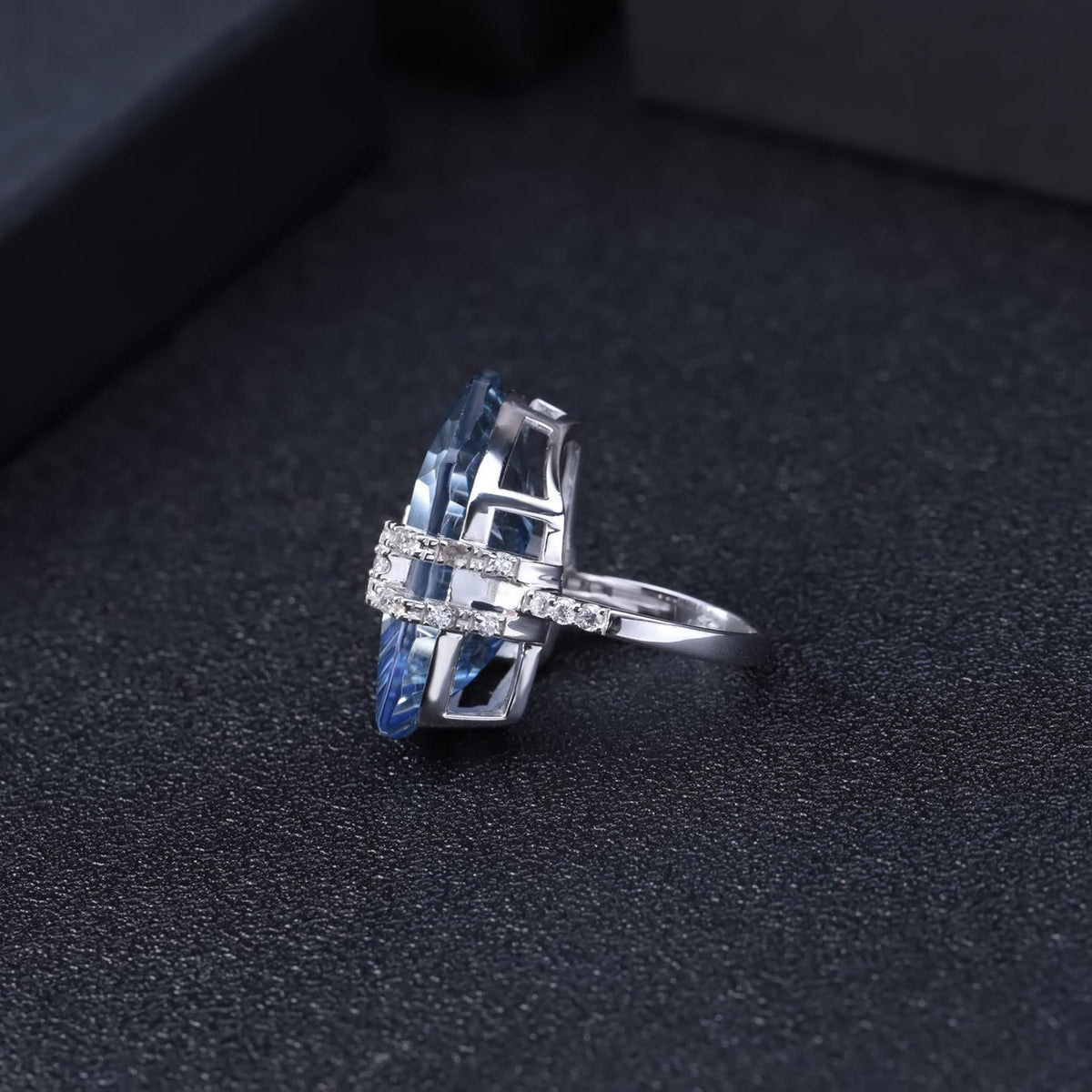 Sterling Silver Inlaid Special-Shaped Natural Color Treasure Ring